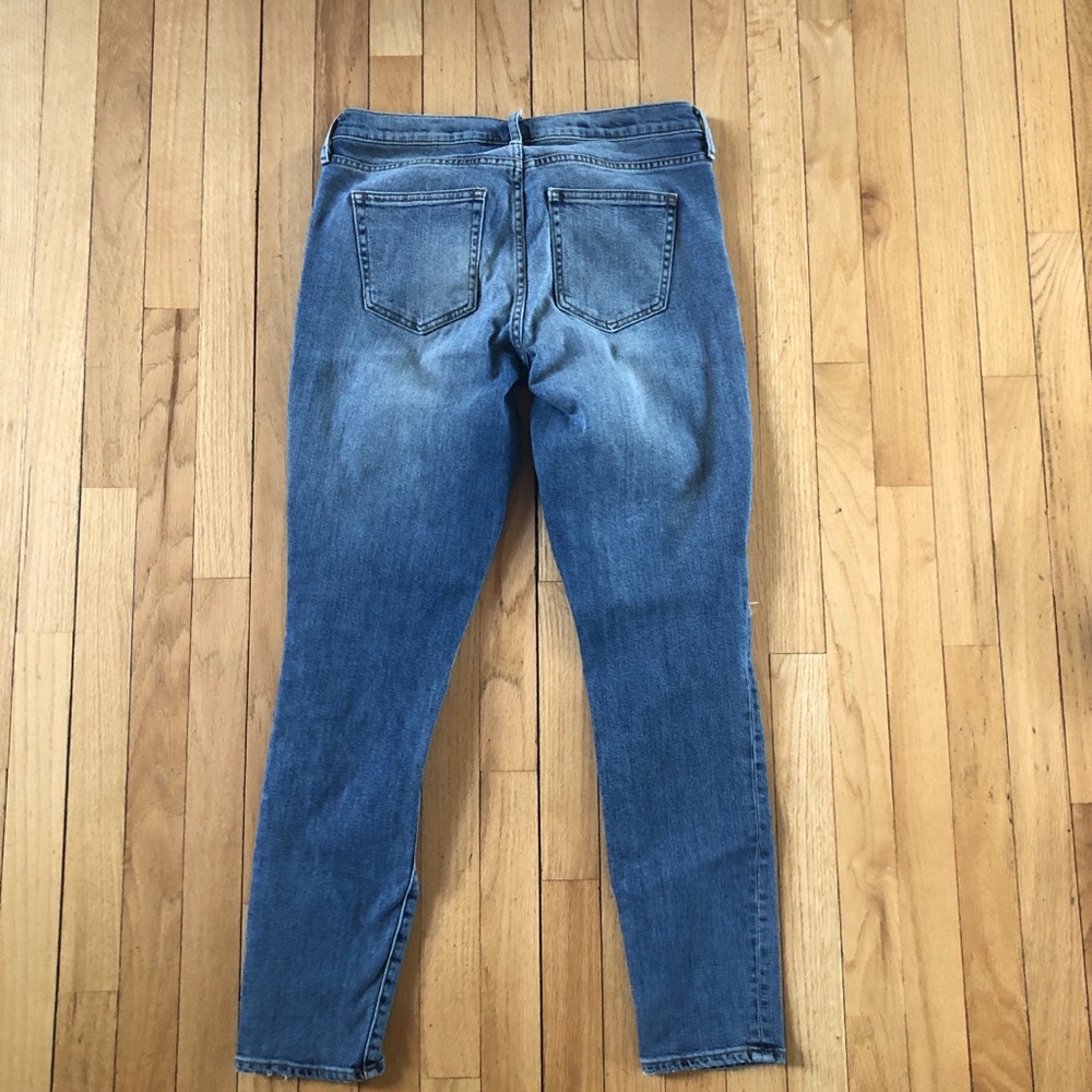 Gap Distressed Jeans. Size 29. - image 4